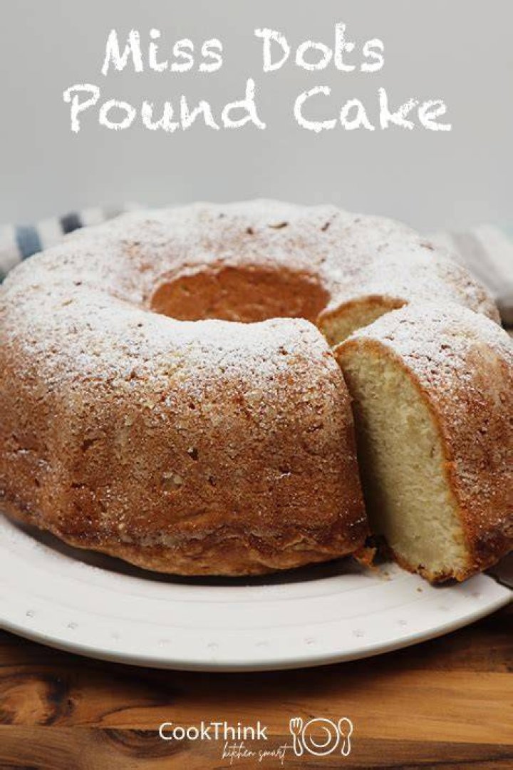 Home Town: Make the pound cake by Miss Dots cream cheese recipe! Mon 26 April 2021 09:35