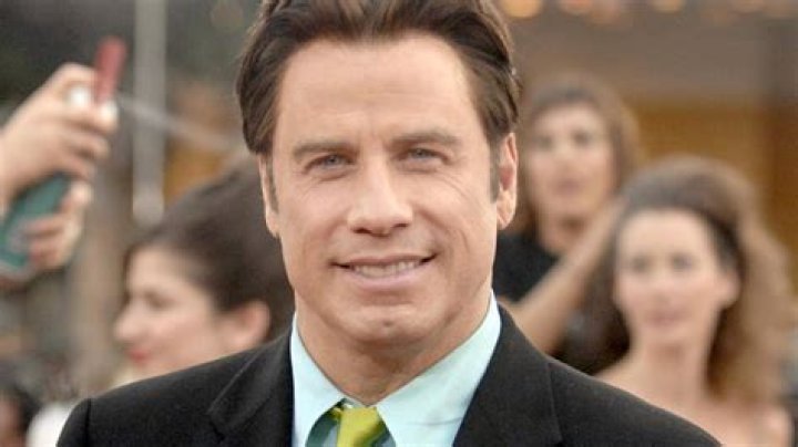 Hot links Which star apologized to John Travolta for making gay