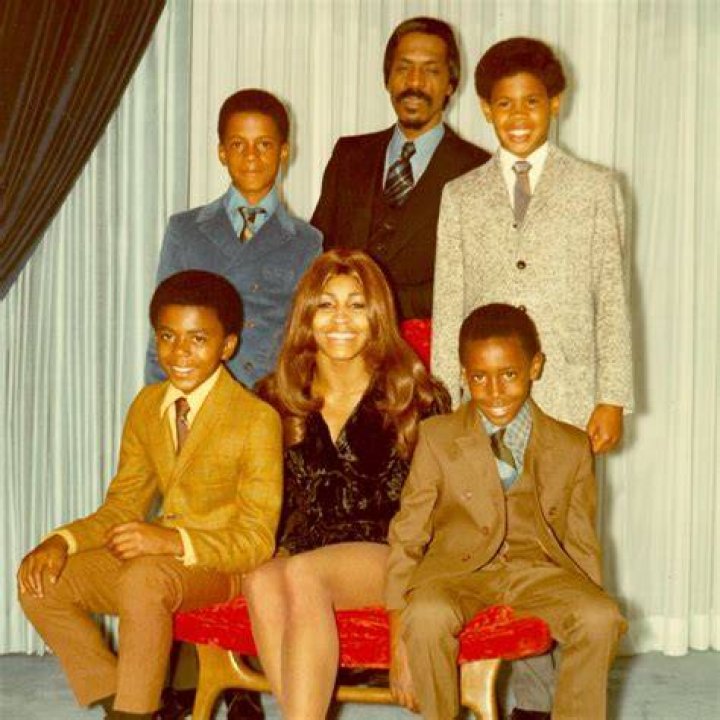 How many children does Tina Turner have?