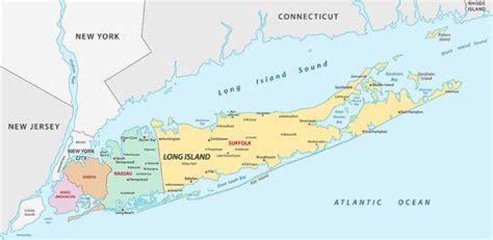 How much does Long Island Medium&rsquo;s Theresa Caputo make per episode