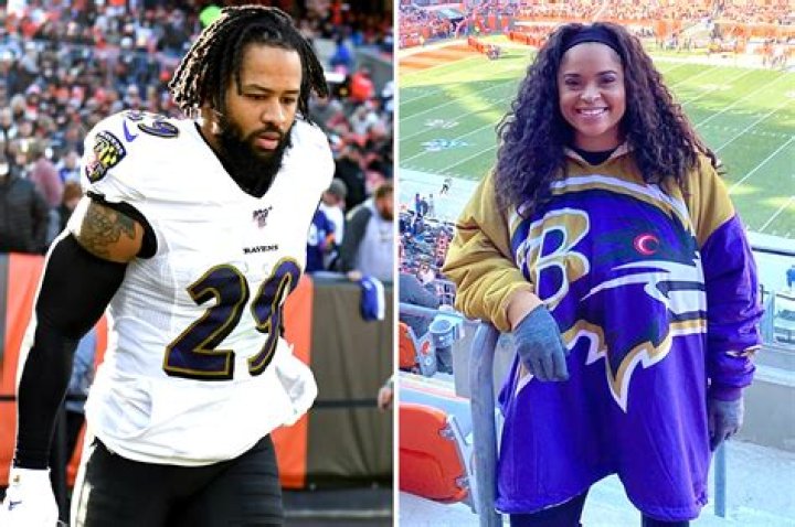 How Old Is Earl Thomas Brother? Meet Seth Thomas On Instagram