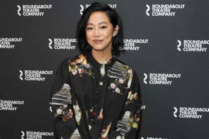 How Stephanie Hsu Got Her Oscars 2023 Hair Look