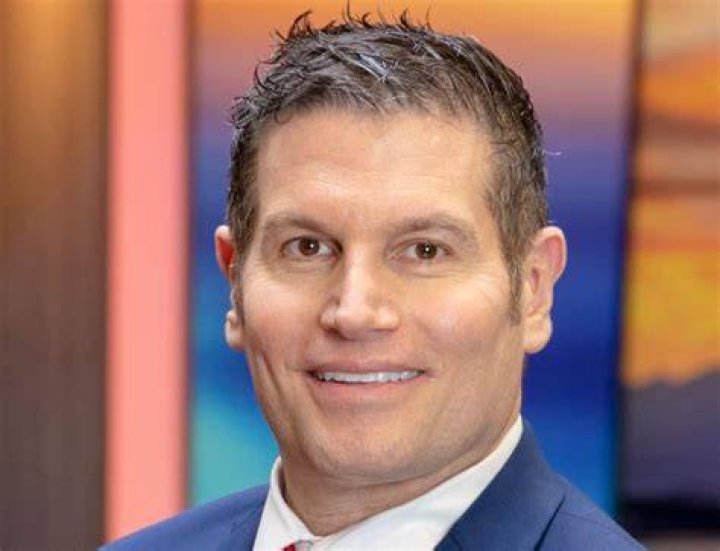 Howie Gordon Biography, Age, Height, Wife, Net Worth, Family