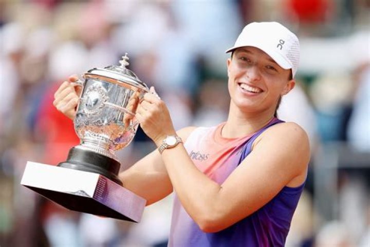 Iga Swiatek slams WTA over ‘unsafe’ tennis schedule
