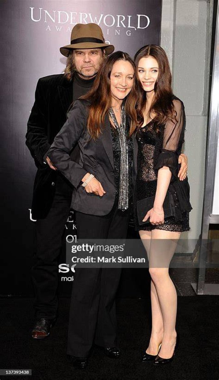 India Eisley Parents