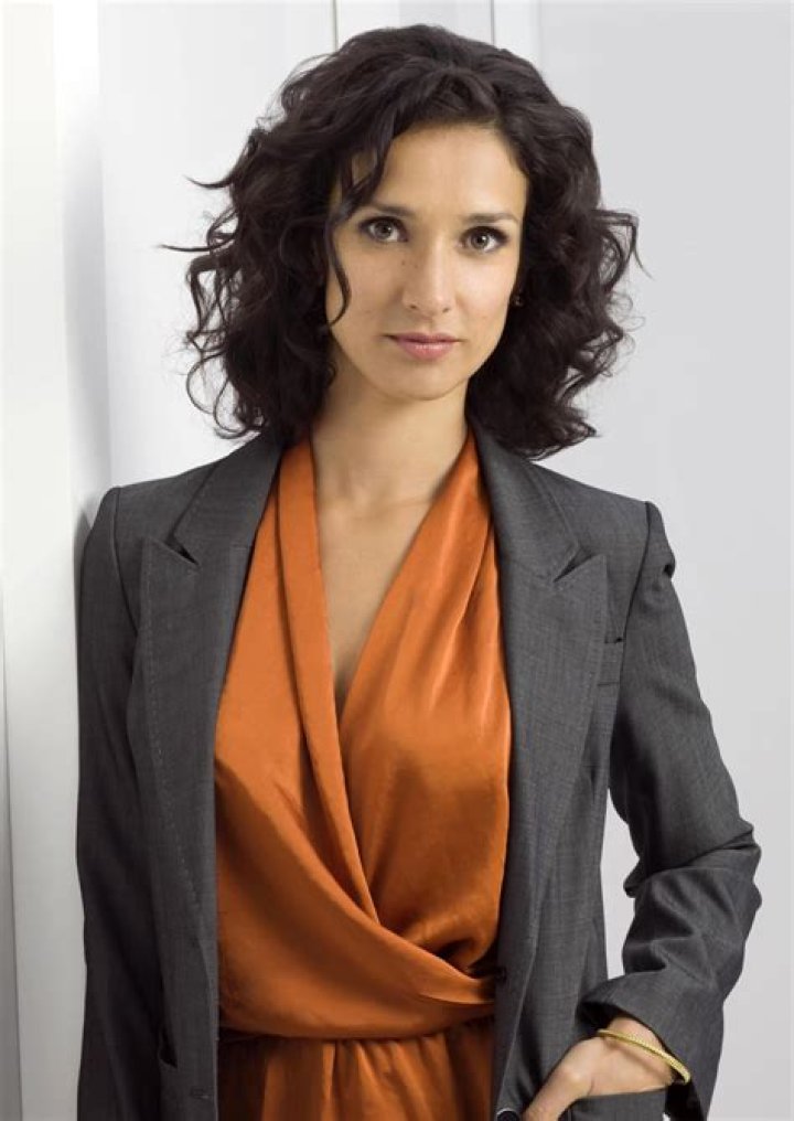 Indira Varma Biography, Height & Life Story Super Stars Bio