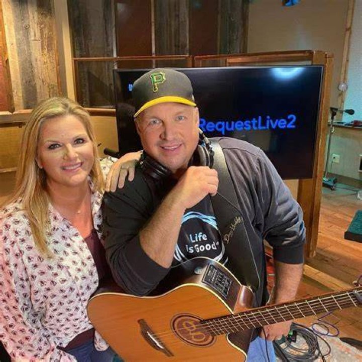 Inside Garth Brooks' Daughter, Allie Colleen's Music Career