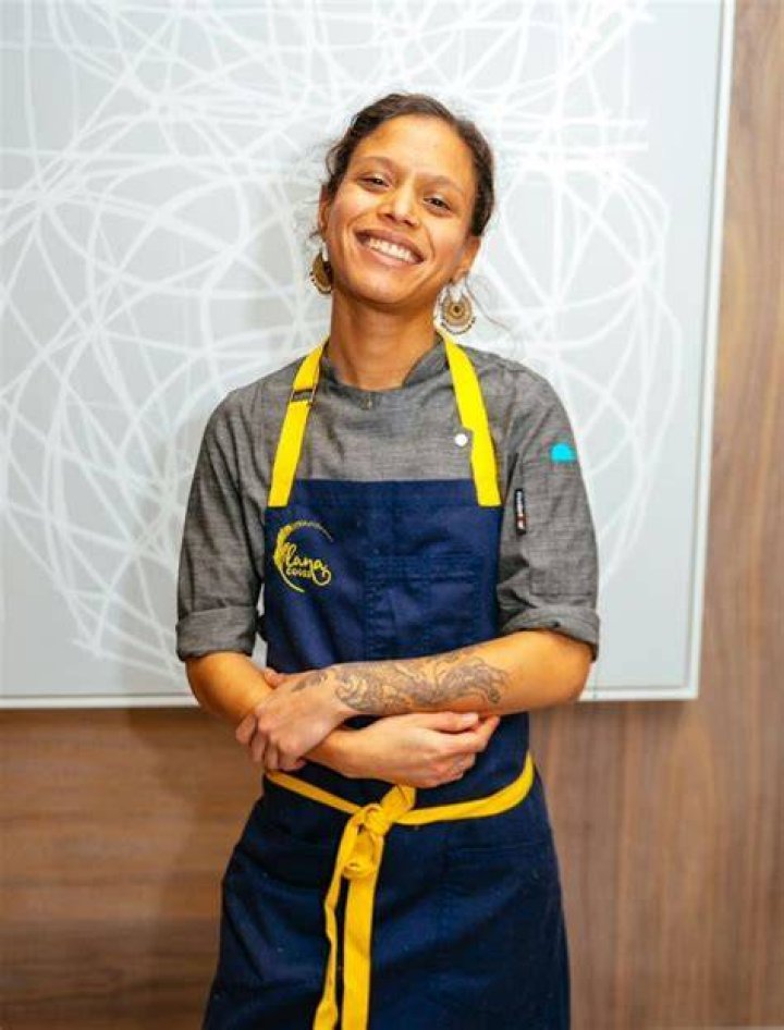 Is Chef Lana Lagomarsini From Pressure Cooker Transgender? Is She a Man