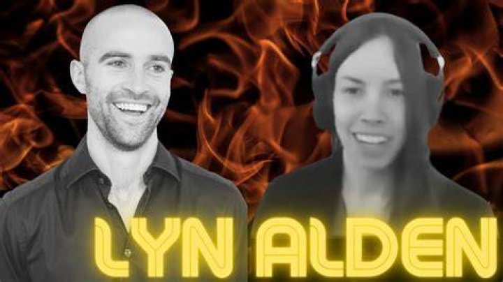 Is Lyn Alden A Man Or Woman?