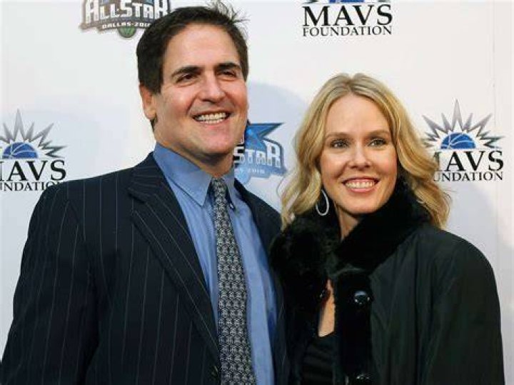 Is Mark Cuban Married, Who Is His Wife? Age, Height, Kids, Family