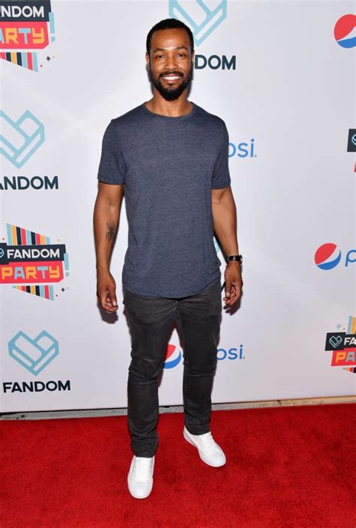 Isaiah Mustafa - Bio, Age, Career, Height, Net Worth, Facts