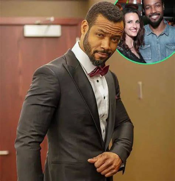 Isaiah Mustafa with his wife (Source People)