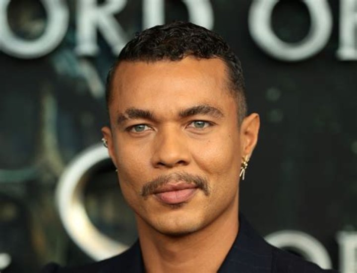 Ismael Cruz C&oacute;rdova, Sof&iacute;a Vergara & Others Added to List of 2022 Emmy