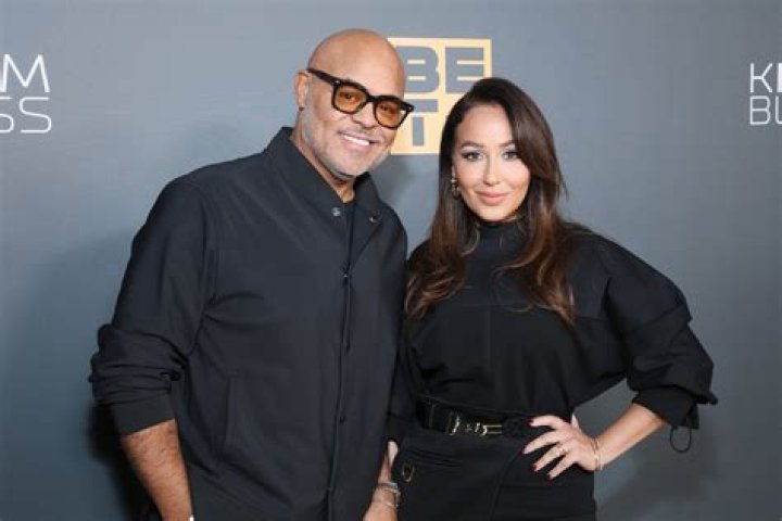Israel Houghton's New Wife. Life After His Divorce with Meleasa