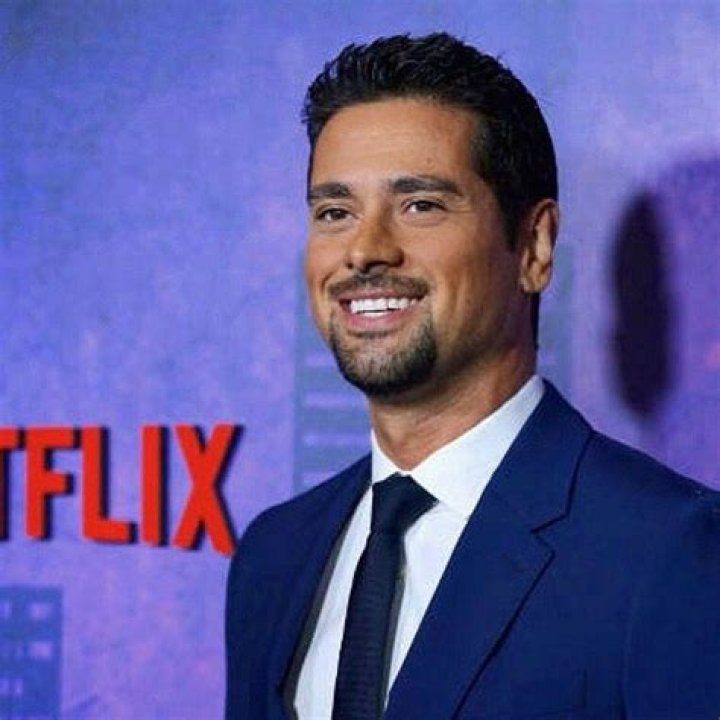J.R. Ramirez Biography, Age, Height, Family, Wife & Net Worth