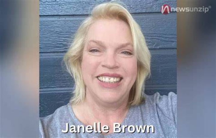 Janelle Brown Net Worth ·