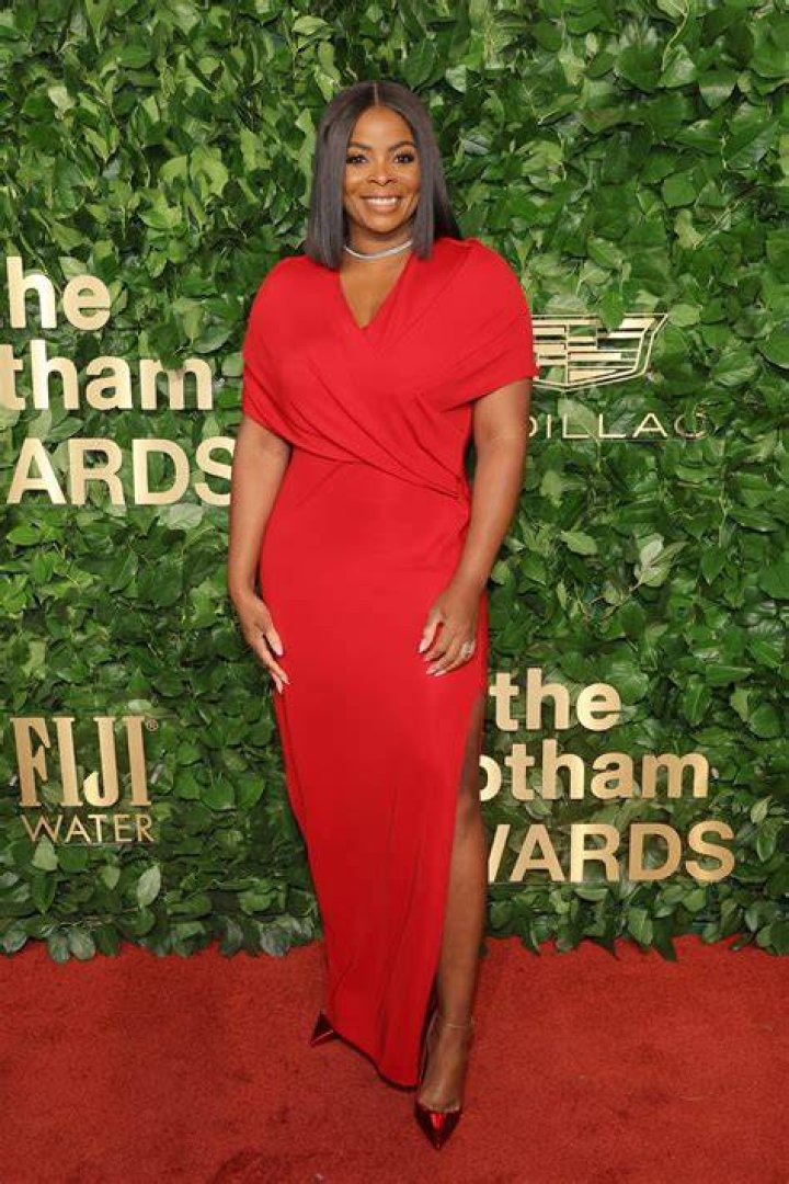 Janelle James Height And Age How Old
