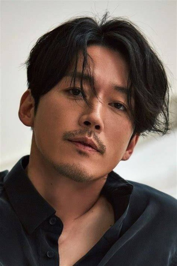 Jang Hyuk Biography Facts, Childhood, Family Life of Actor