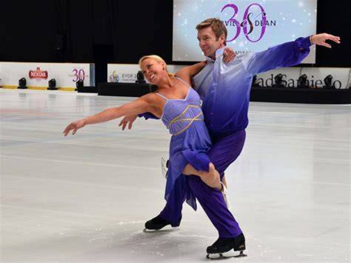 Jayne Torvill and Christopher Dean Sarajevo put us in a different