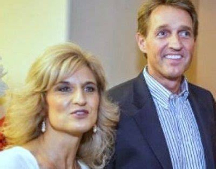 Jeff Flake Biography, Net Worth, Spouse – Cheryl Flake and Children