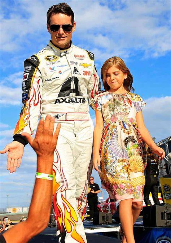 Jeff Gordon and his daughter Ella Sophia celebrate in victory lane