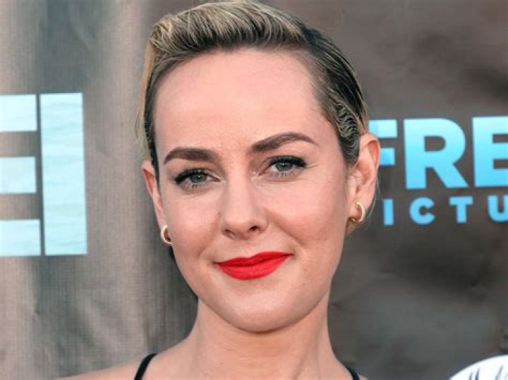 Jena Malone said her experience as a child actor in Hollywood was