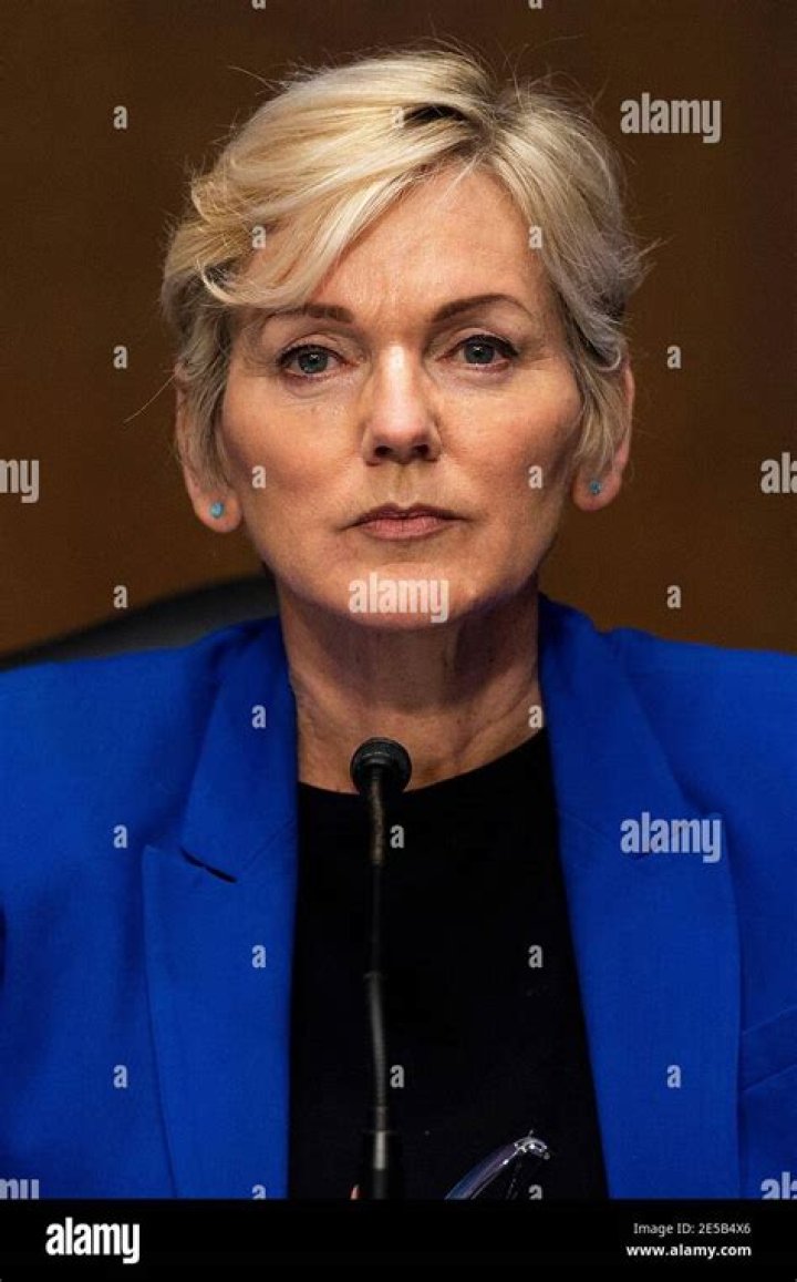 JENNIFER GRANHOLM FORMER TWOTERM GOVERNOR OF MICHIGAN & CNN SENIOR
