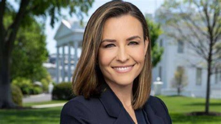 Jennifer Hewett Journalist Wikipedia And Age: Husband And Net Worth