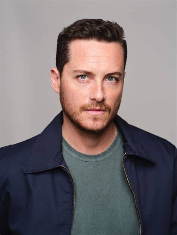 Jesse Lee Soffer Full Bio, Age, Series, New Net worth 2021