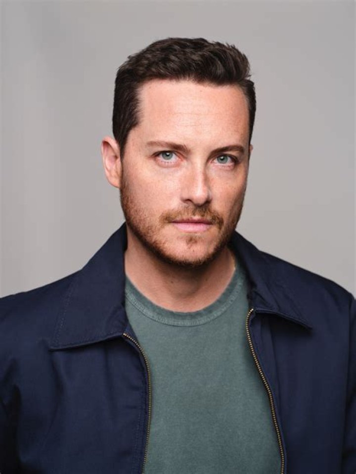 jesse lee soffer H ada Googlom Chicago pd, Chicago pd halstead, Nbc