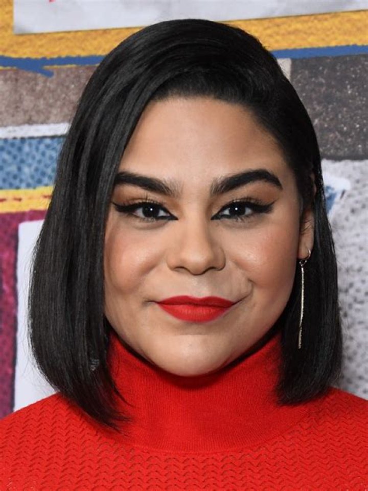 Jessica Marie Garcia Biography, Age, Height, Husband, Net Worth StarsWiki