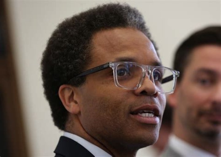 Jessie Jackson Jr. Charged For Misappropriating Campaign Funds &mdash; Tha