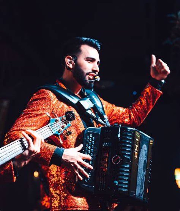 JiveVib | Cristhian Parra (Acordeonista)