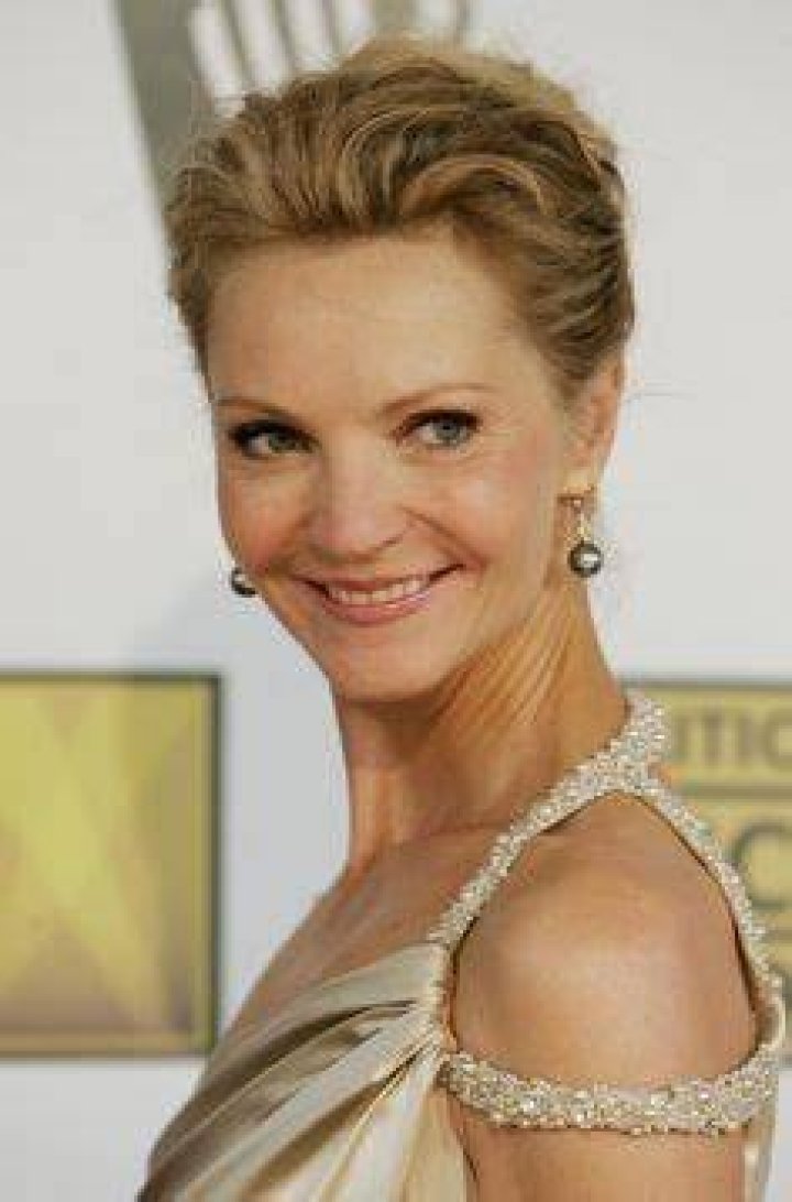 joan allen 2014 Google Search Joan allen, Hairstyles for thin hair
