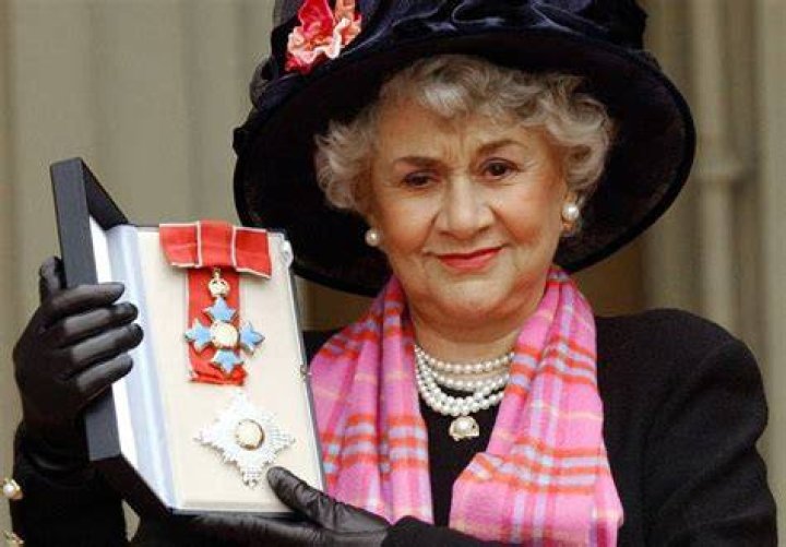 Joan Plowright Will Turn 92 This Year &mdash; inside Her Life after Spouse
