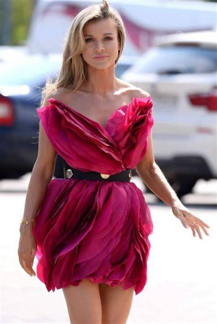 Joanna Krupa Page 9 HawtCelebs
