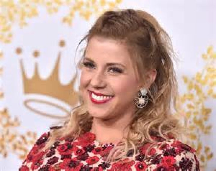 JODIE SWEETIN at OK! Maazine&rsquo;s So Sexy Event in West Hollywood HawtCelebs