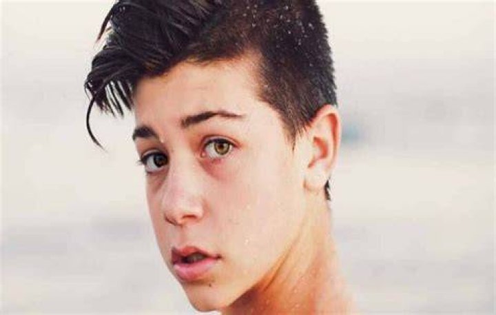 Joey Birlem Biography, Age, Height, Net Worth, Girlfriend, Wiki