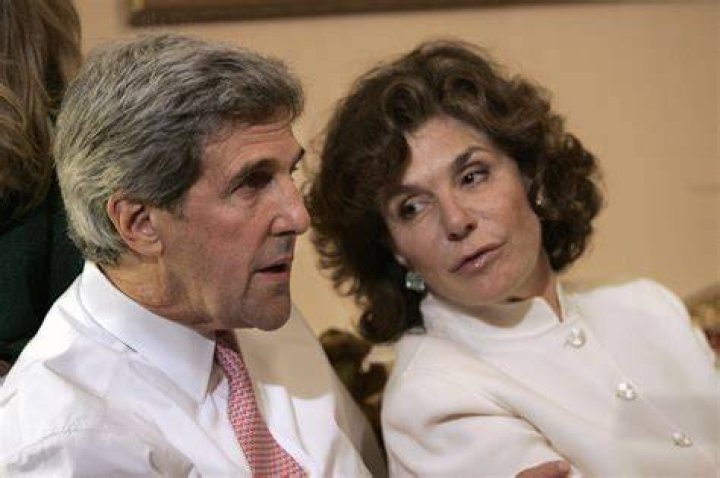 John Kerry 2021 Wife, net worth, tattoos, smoking & body facts Taddlr
