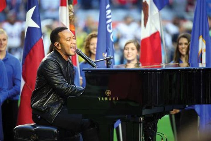 John Legend Biography Facts, Childhood, Family Life & Achievements
