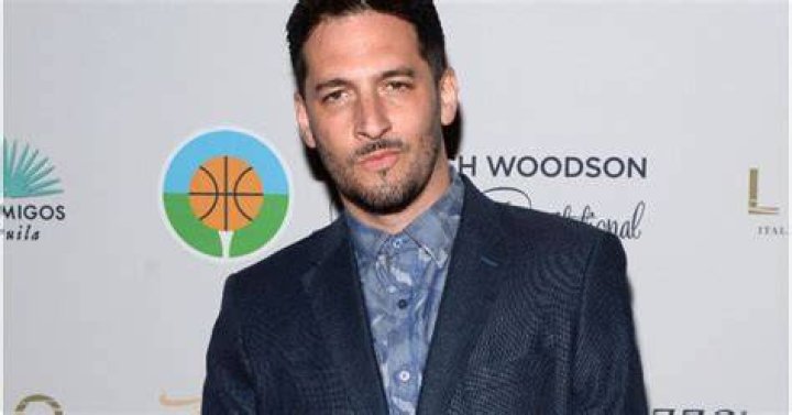 Jon B. Ethnicity, Parents, Wiki, Age, Nationality, Biography