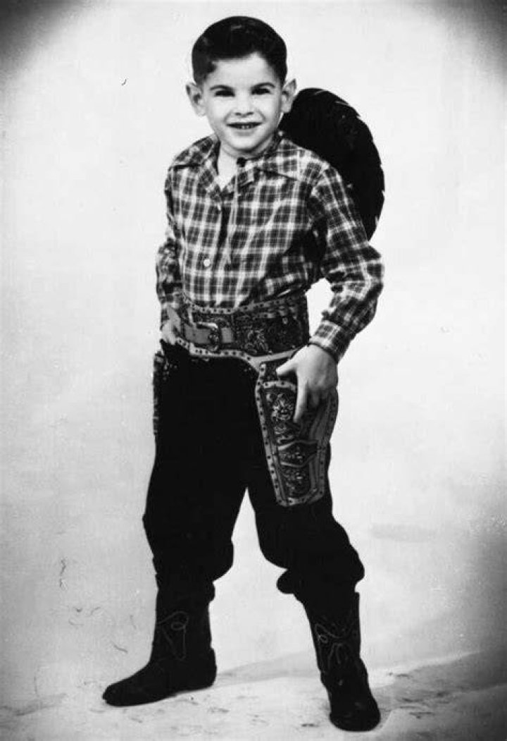 Jonathan Christopher Roberts Son Of Pernell Roberts