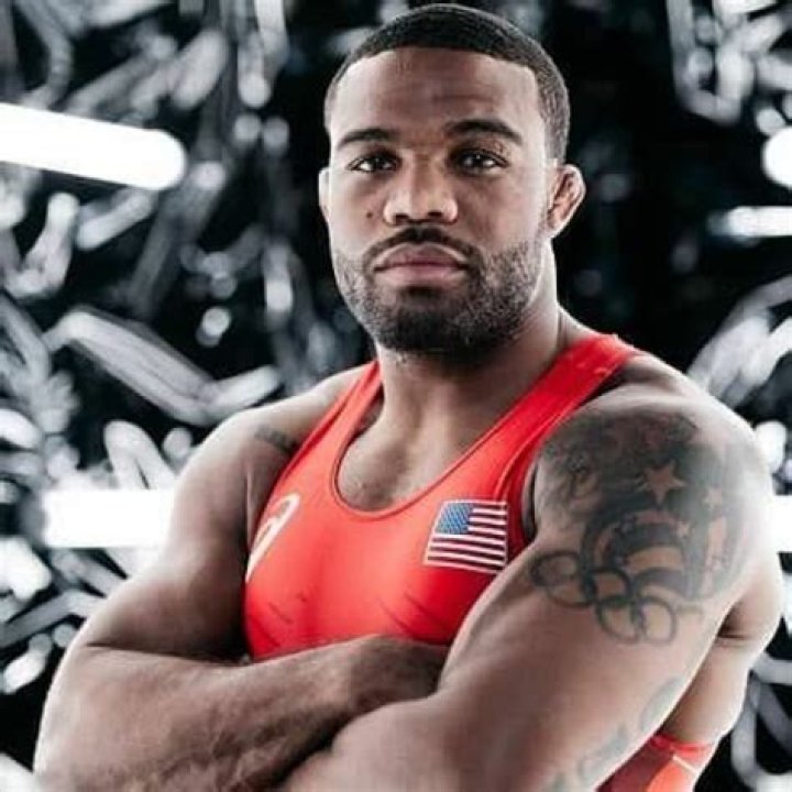 Jordan Burroughs Height, Age, Married, Wife & Net Worth