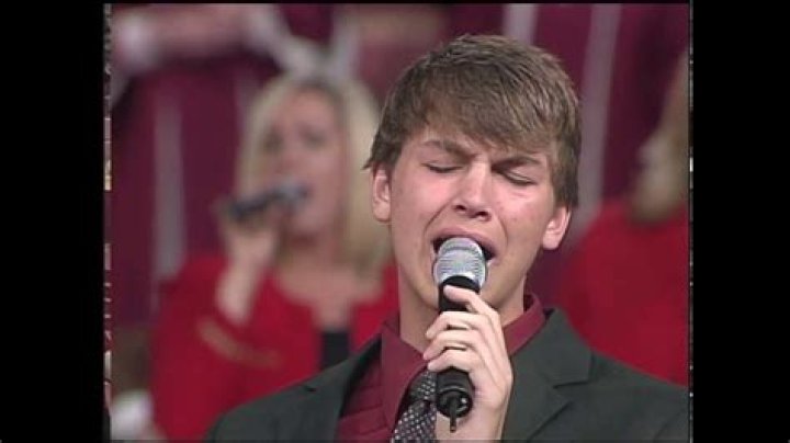 Joseph Larson My Redeemer Lives Chords Chordify