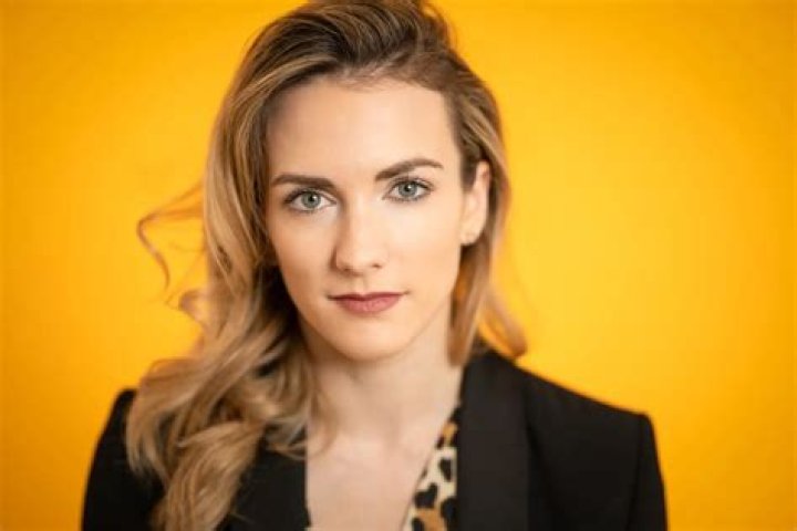 Julie Nolke Age, Wiki, Boyfriend, Height, Canadian, Bio