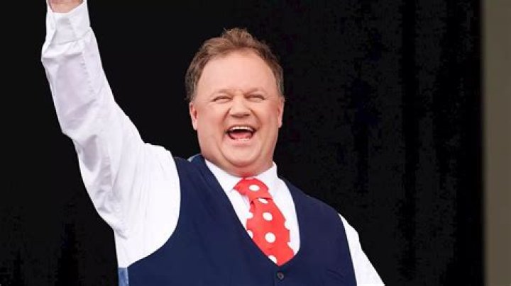 Justin Fletcher About Entertainment.ie