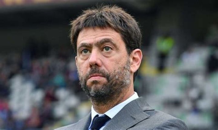 Juventus Andrea Agnelli all'ospedale per trovare Deniz e la neonata