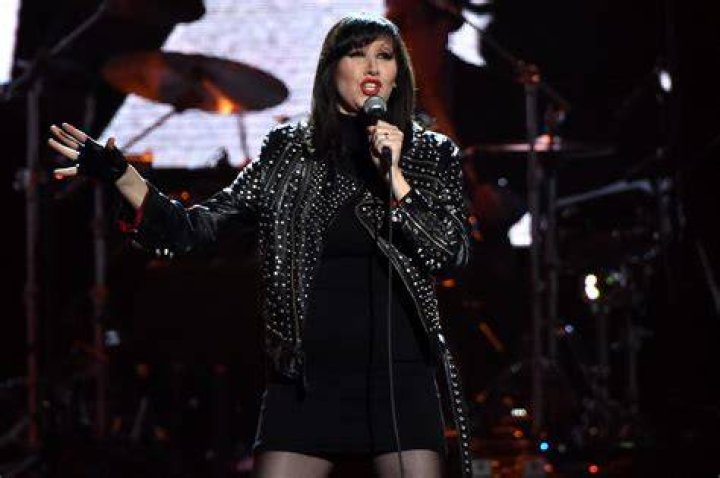 Karen O Net Worth, Income, Salary, Earnings, Biography, How much money make?