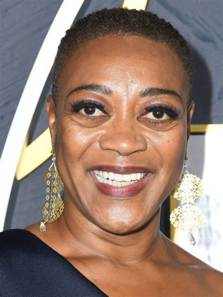 Karen Robinson