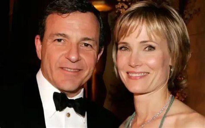 Kate Iger Bio, Age, Net Worth, Height, Married, Facts, Career